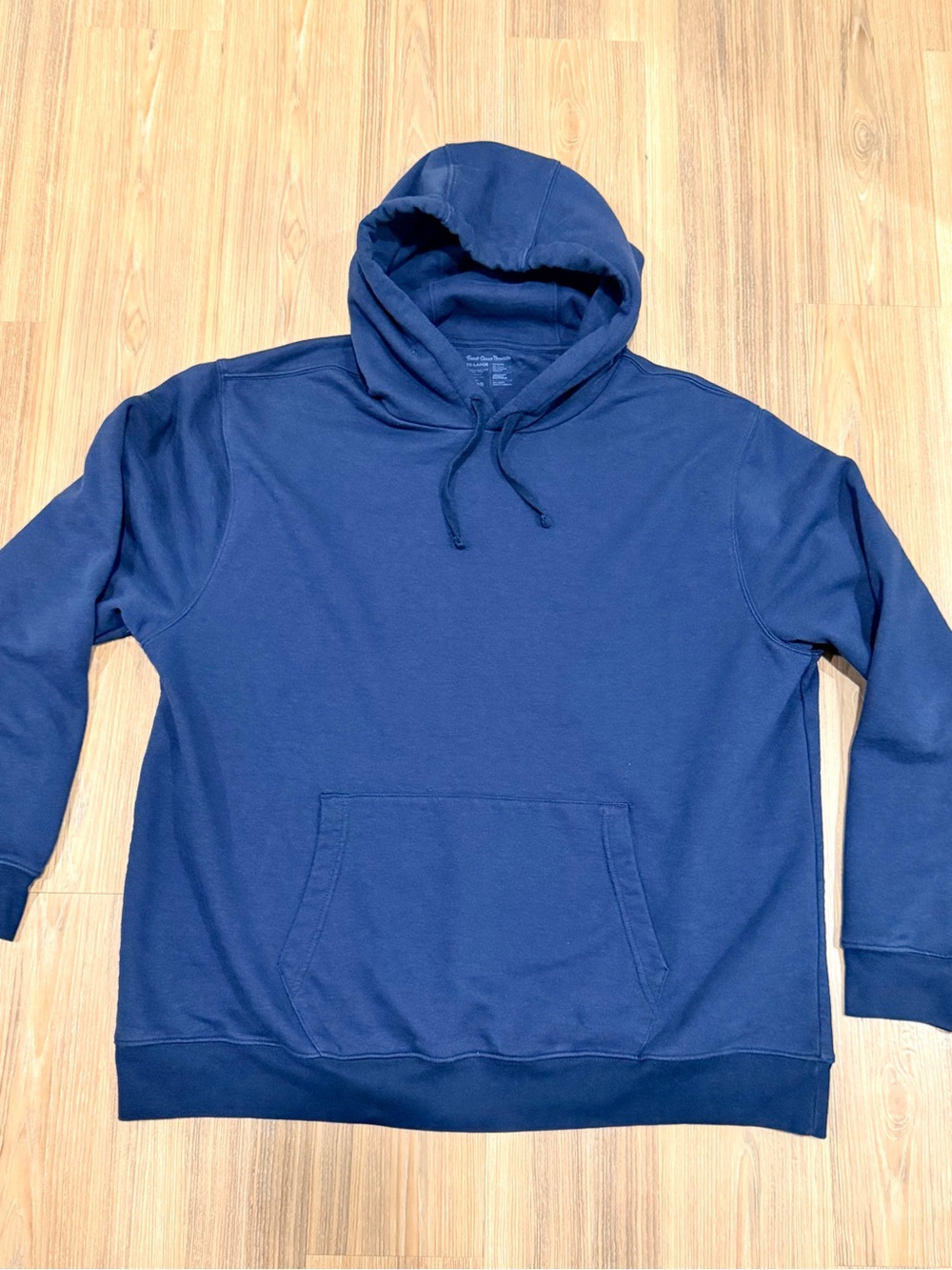 Fresh Clean Threads Men’s XXL Classic Navy Hooded Sweatshirt